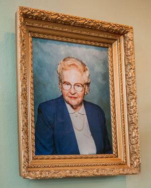 Miss Flora Morris